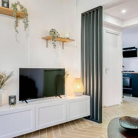 Lejlighed Superbe Chic, Hyper Centre, Vue Chateau, Parking Inclus Caen