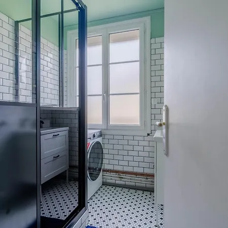 Superbe Chic, Hyper Centre, Vue Chateau, Parking Inclus Caen