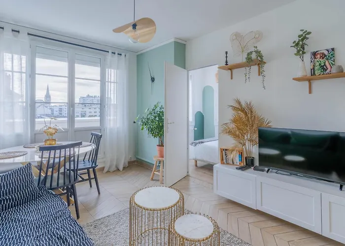 Superbe Chic, Hyper Centre, Vue Chateau, Parking Inclus Apartment Caen